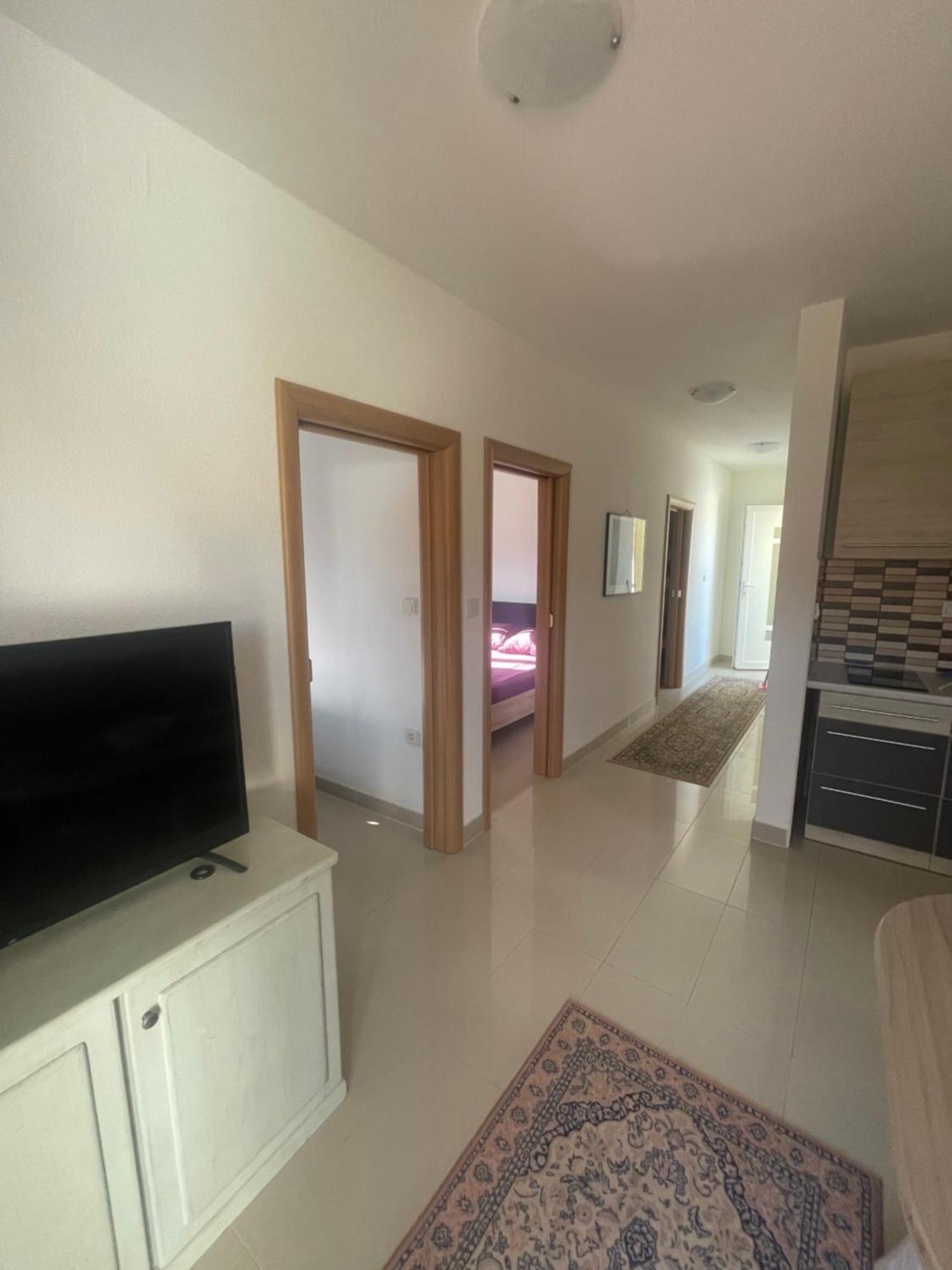 Apartment Elia *